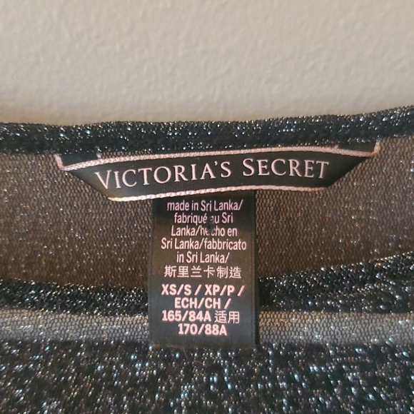 Victoria's Secret Sheer Metallic Black Top - Picture 4 of 5